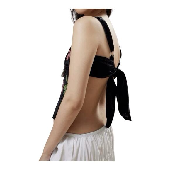 Urban Outfitters Kimchi Blue Jana Velvet Embroidered Top Small - Picture 2 of 12